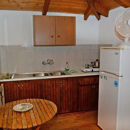 Oasis Beachfront Studios & Apartments, By Zantewize Alykanas  Extérieur photo